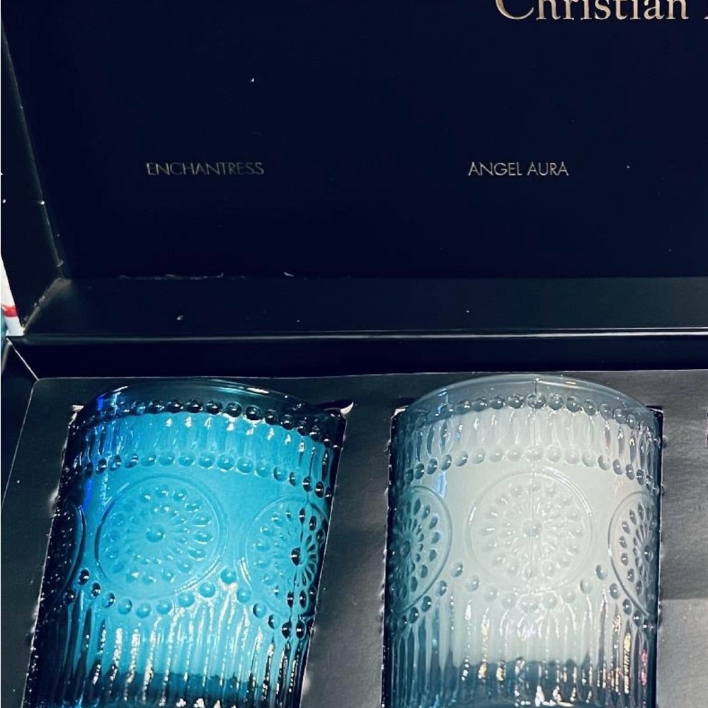 Christian Lacroix NWT Set of 4 Luxury Soy Blend  Fragrance Candles 2.5 Oz Each - Picture 4 of 8
